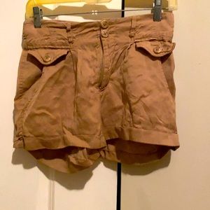 Tan/brown cargo shorts